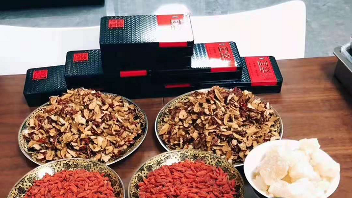 曲草堂滋补养生旗舰店|经常吃阿胶能对身体起到什么好处？