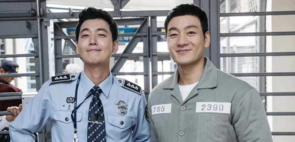 郑敬淏|韩国知名男演员郑敬淏女装扮相太妖艳！网友直呼：姐姐好美