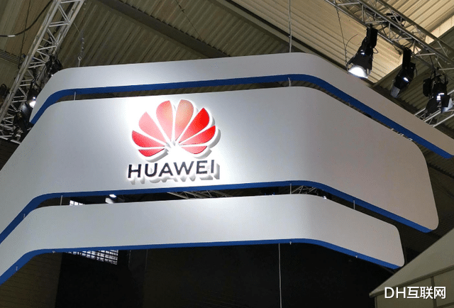 華為鴻蒙系統|央企站隊華為，國產巨頭也對鴻蒙表態，上汽的情況沒有重現