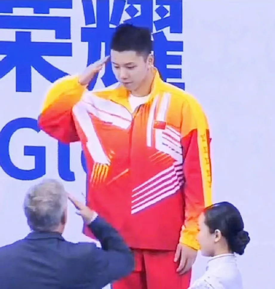 男团|国家游泳队的帅哥也太多了吧！淦，这才是男团TOP…