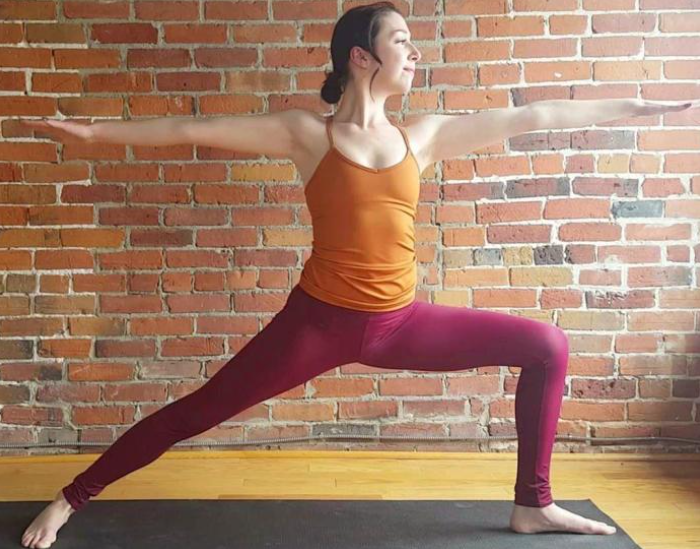 运动|腿粗很烦恼?不妨试试这4式瑜伽,消除赘肉,塑造腿形