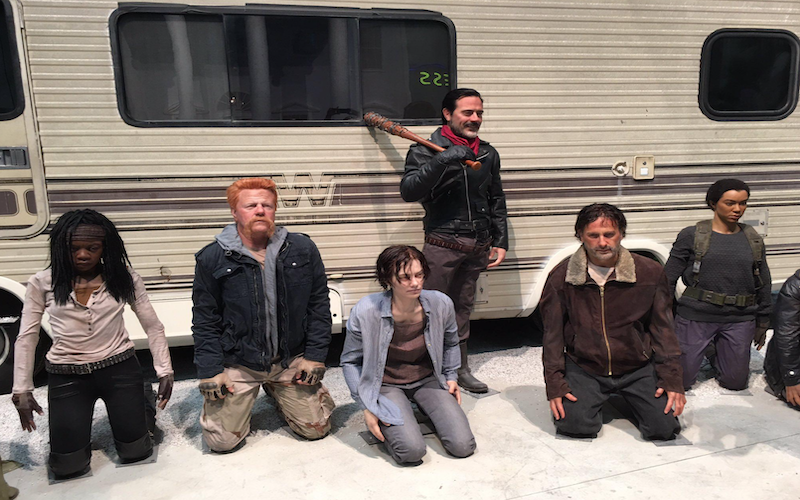 岳云鹏|曾经大火的《行尸走肉》，如今人气大降，你还在追吗