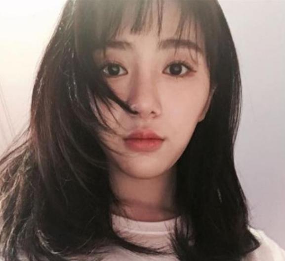 权珉娥|权珉娥自曝学生时期曾被侵犯，事后走不了路，对方现在是名人