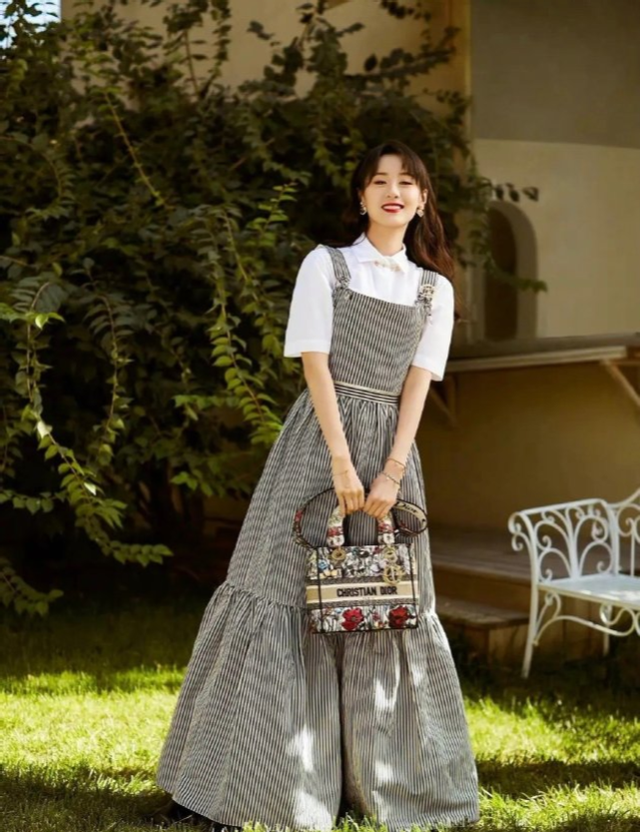 袁冰妍|袁冰妍模仿赵丽颖上瘾？新剧造型再次撞衫后者，类似行为不止一次