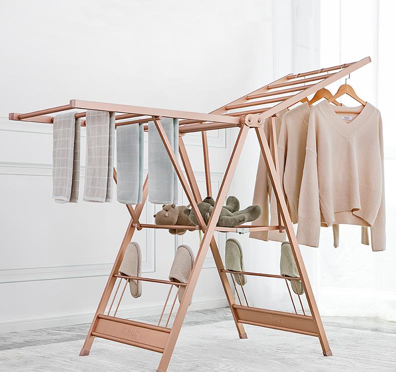 客厅阳台不装晾衣架,怎么解决晾衣服的问题?解决你的困扰