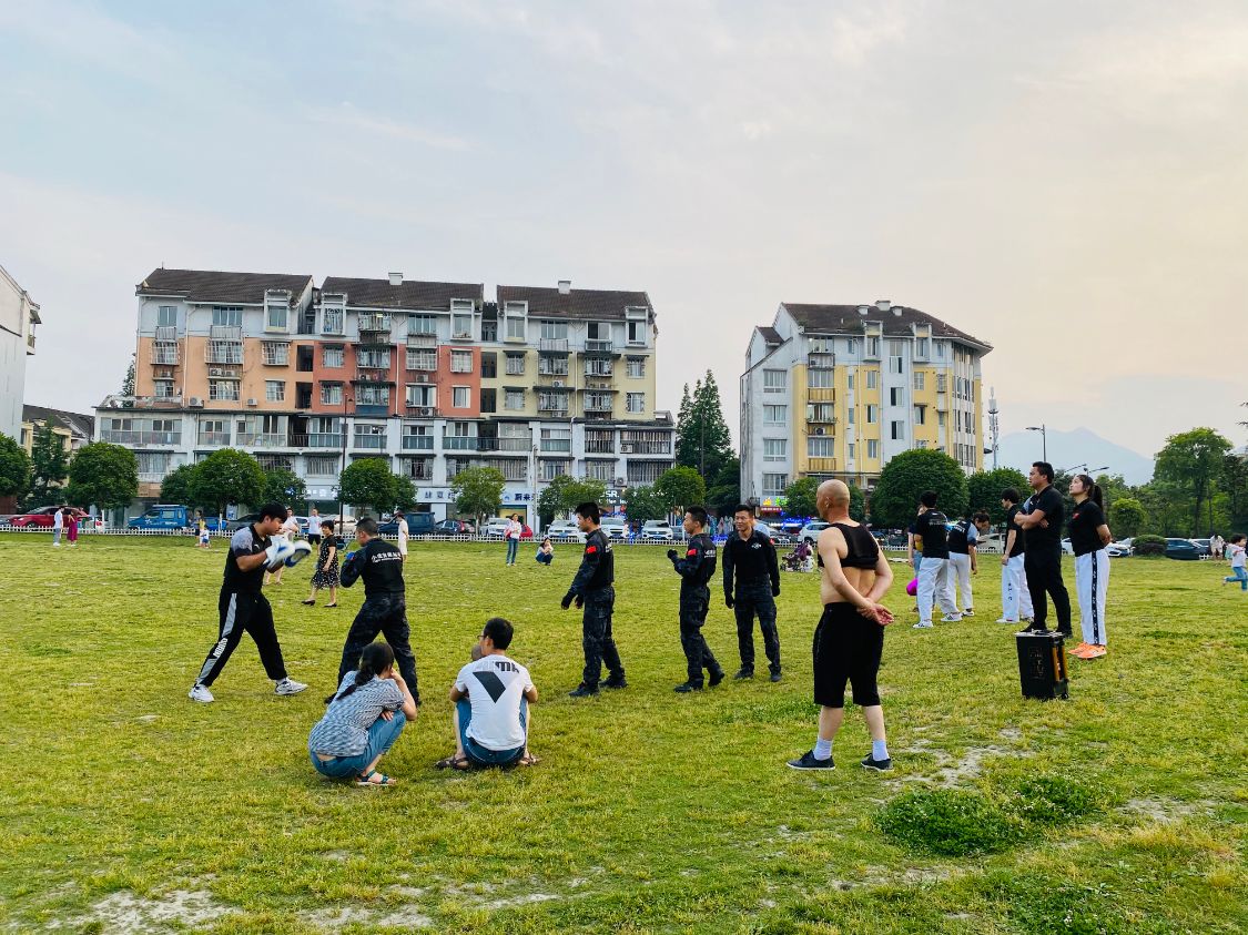 古镇 中国适合养老宜居的4个“新一线”，环境好美食美景多，让人羡慕