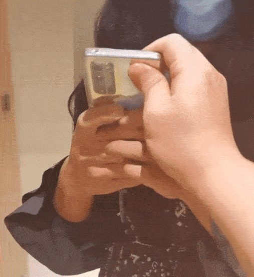 MySQL|猥琐男躲女厕偷拍,被游戏大V抓个正着,太不要脸了