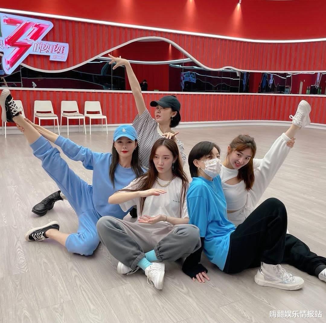 吴亦凡|吴亦凡牵扯的不只沈梦辰李雪琴，网友喊话陈龙李好也注意自家媳妇