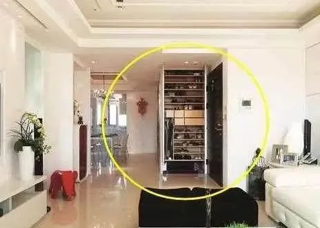 进门处见这4种东西,财神爷见了都会绕道走,男人一辈子翻身难!