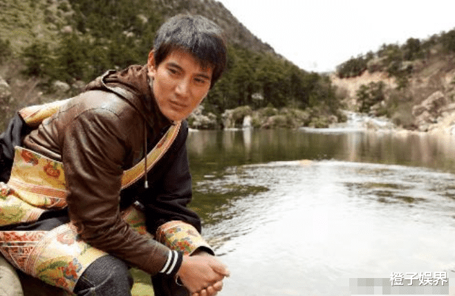 郭德纲|蒲巴甲:撞脸王力宏,力压李易峰夺冠成名,情史颠覆你的想象