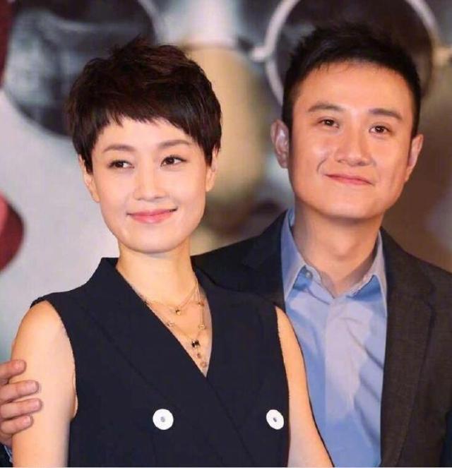 马伊琍|马伊琍晒小女儿跳跃照，7岁妹妹姿势柔美长发浓密，侧脸像姐姐