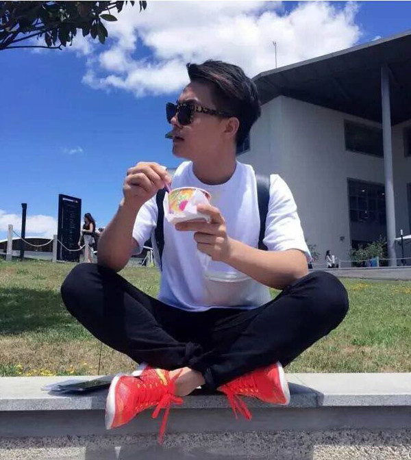 马天宇|父亲离家出走躲债，姐姐去上学了，母亲的去世成了马天宇一生的痛