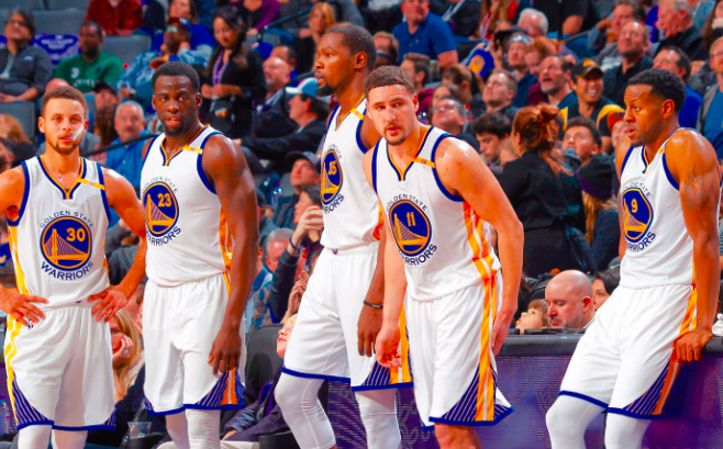 琼斯|决定湖人勇士大战胜负的3大因素：中锋，新伊戈达拉，库里终结者