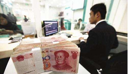 理财产品 储户迎来好消息，存款金额达到89万，每月等于多得3653元工资