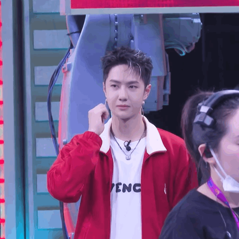 王一博|王一博这就是街舞4,王队长就是帅得特别的,得劲儿!如鱼得水!