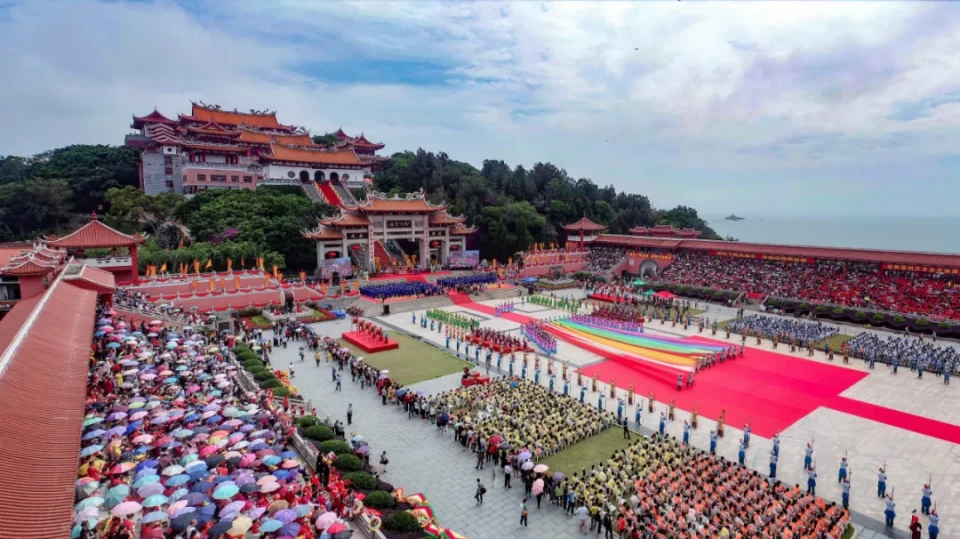 町芒评测 上天造神、下地造鞋，福建莆田还有多“魔性”？