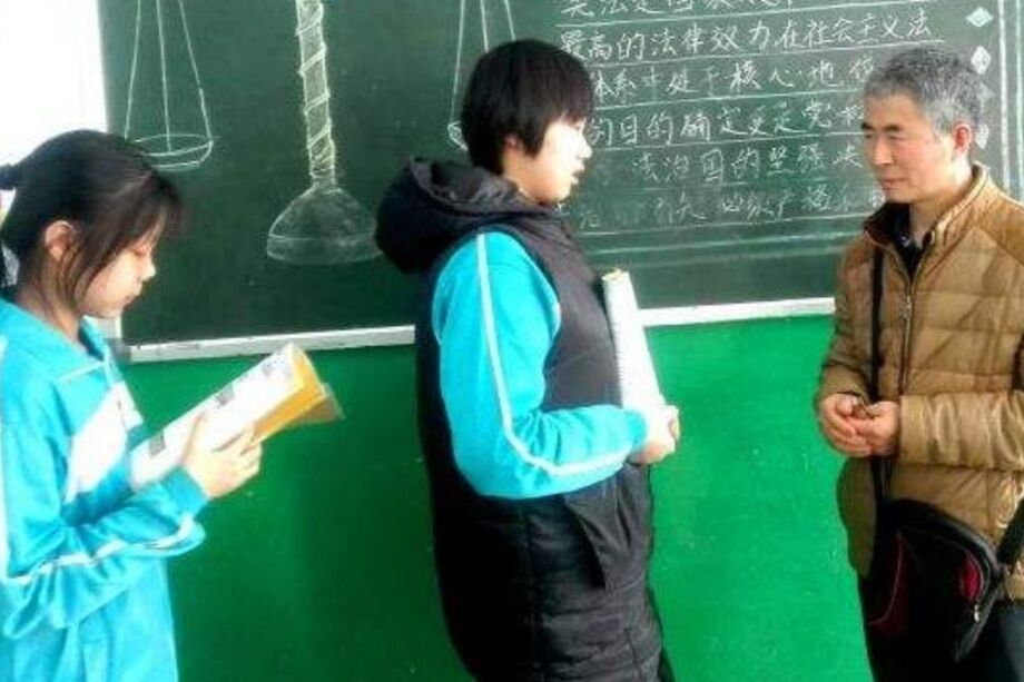 数学|中学生公认难背的文言文中，《出师表》垫底，《离骚》没排上榜首