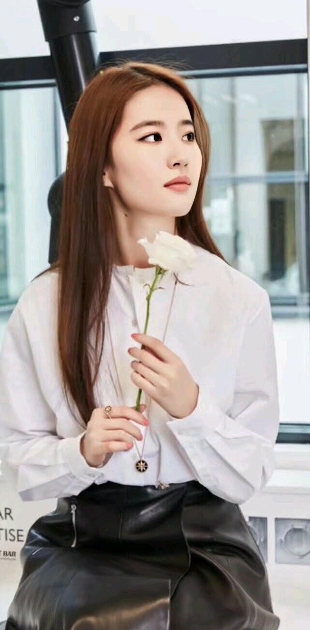 白说数码|刘亦菲高清壁纸图集