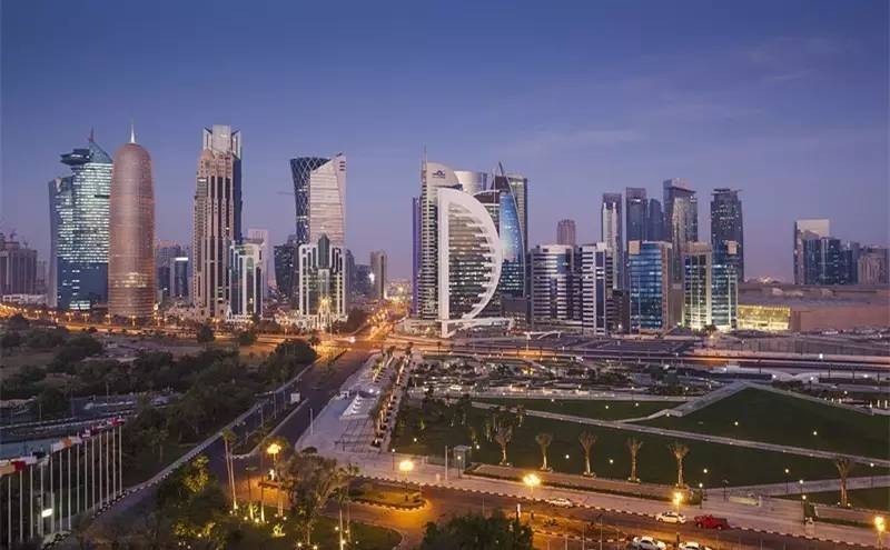 卡塔尔|莫扎：嫁给仇家的囚犯之女，不仅成功复仇，还成为全球最富女人