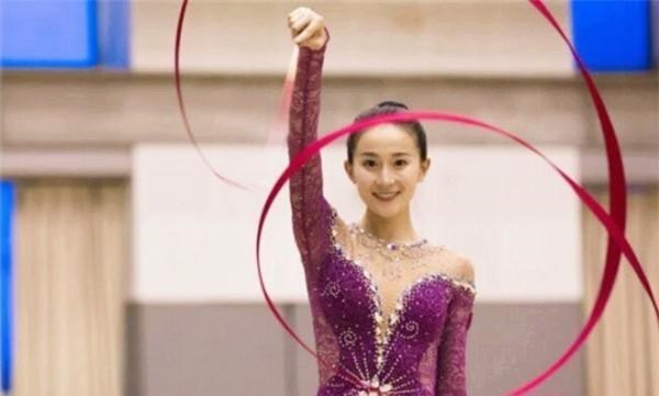张豆豆|中国最美体操女神张豆豆，因挺胸照一夜爆红，拒进娱乐圈成明星