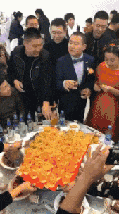 酒店卫生间开始有这种椅子了？这是用来干什么的？