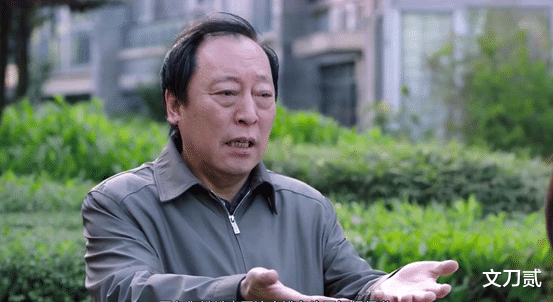 张晨光|晚节和脸都不要？张晨光流泪背后，撕下了畸形娱乐圈的遮羞布