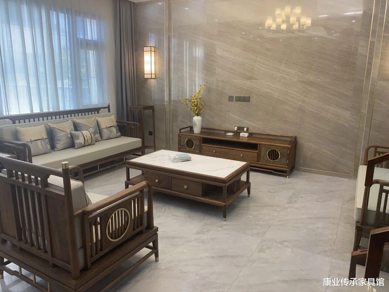 新中式风格装修效果图，空灵自然的东方美学，让生活更有韵味