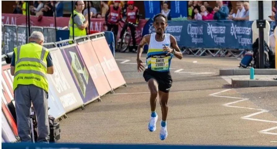 饮食|报名10公里却成半马冠军，这种赛事乌龙可能性有多少