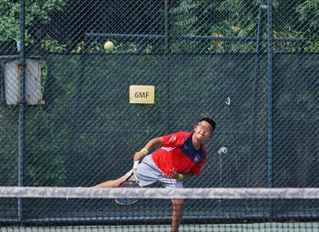 那英|那英16岁儿子近照曝光，如今长成这样，难怪一直不肯公开