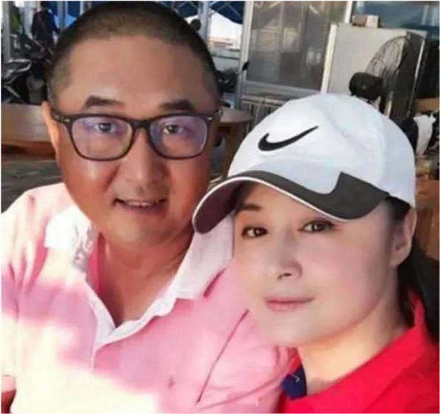 于月仙|于月仙丈夫发文悼念妻子，赞她是好媳妇好女儿好姐姐，以有这样的妻子而自豪