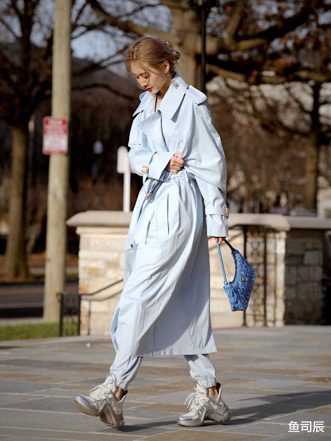 鱼司辰 秋冬买大衣,选这3款更高级洋气,显白衬肤提气质,特别好看
