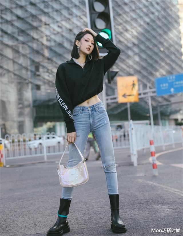 Mon巧搭时尚|今秋流行这2件衣服：一件解决显瘦减龄问题，一件解决气质问题！
