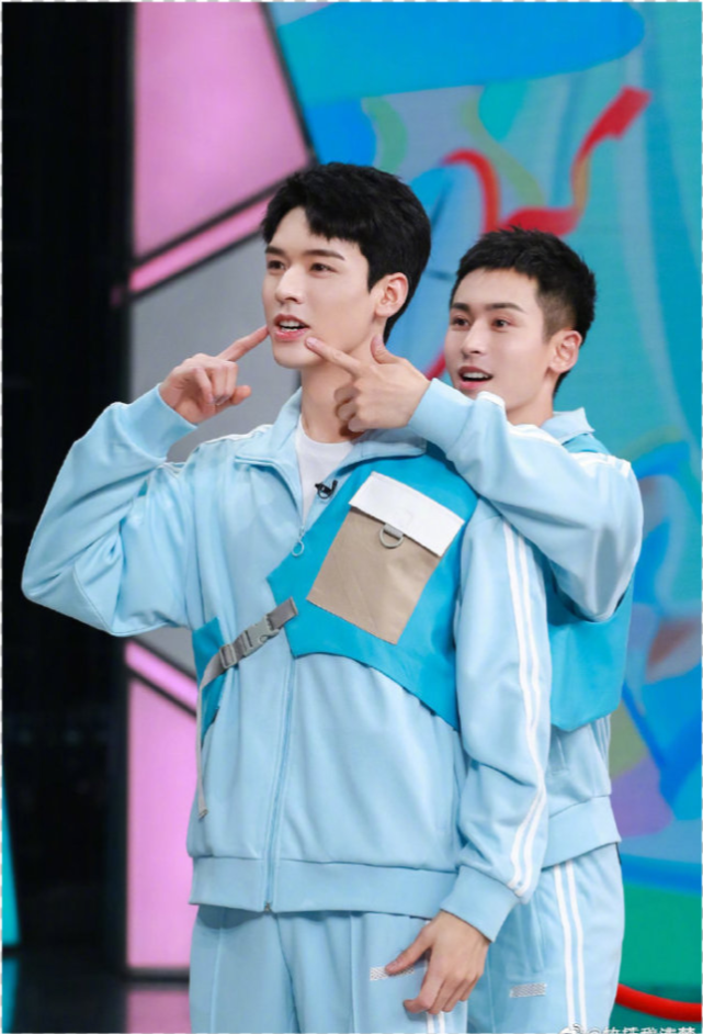 龚俊|再过半年龚俊彻底取代肖战？网友从5个方面对比，确实有点危险