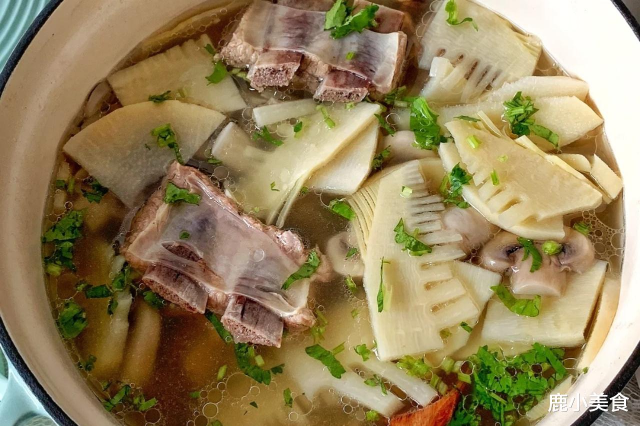 天冷宁不吃羊肉,也别错过5种“根茎类”蔬菜,润脾胃,还补能量