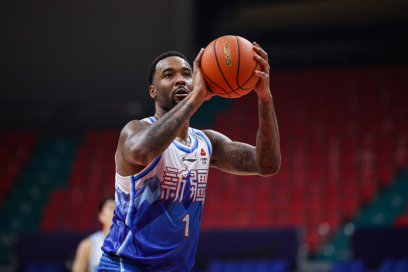 新疆男籃|27+13+4+3！阿的江找到關(guān)鍵拼圖，激活鋒線雙星，季后賽未來(lái)可期