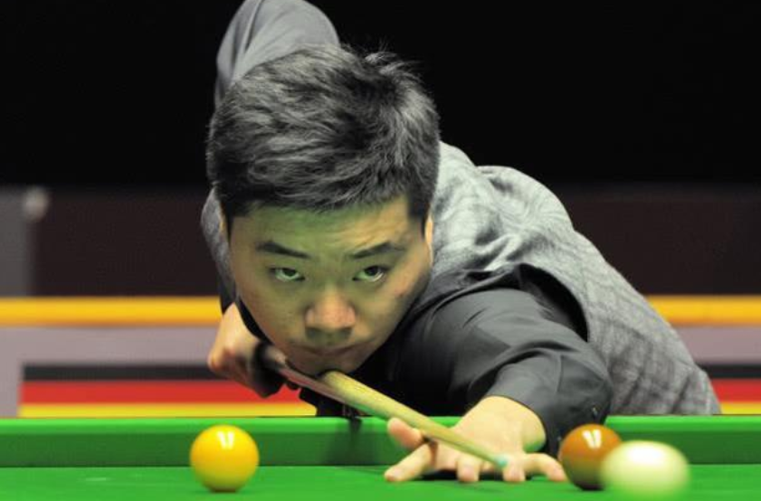丁俊暉|中國斯諾克一哥5-4絕殺，卻遭網(wǎng)友嘲諷：不配贏球，趕緊退役吧