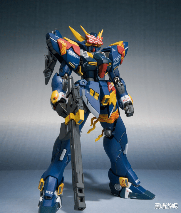 机战|机战30:主角机体凶鸟30th后继型手办官图 朴素却霸气的虎克别因