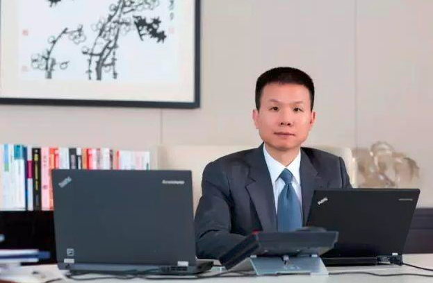 黄金价格 “私募大佬”裘国根:研究快人一步,投资快人半步