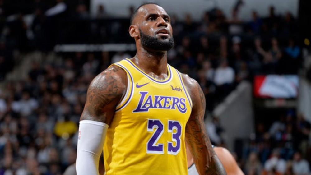 勒布朗·詹姆斯|太陽主教練：詹眉已經(jīng)可以比肩OK組合，詹姆斯竟然還在進(jìn)步