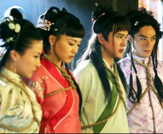 赵丽颖|同样是女星捆绑戏：前三位很丑很真实，最后一位是当我们眼瞎？