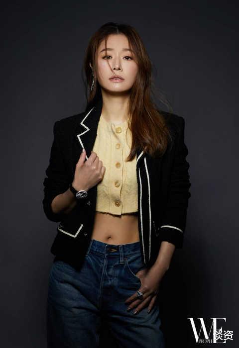 林心如|45岁林心如晒腹肌，却被鼻子抢镜，尖鼻头窄鼻翼，看着呼吸困难