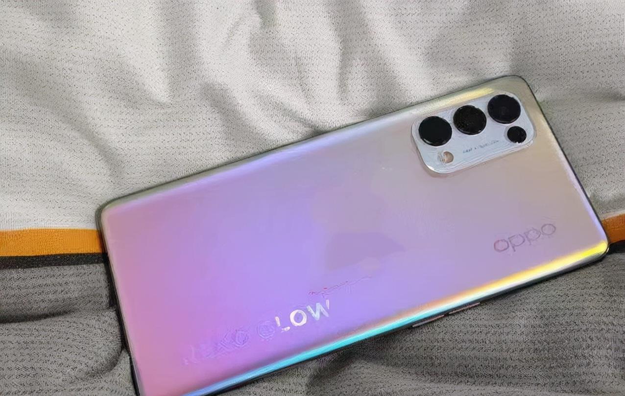 OPPO|从3799跌至2699，双曲面屏+65W闪充，OPPO旗舰机低价来袭
