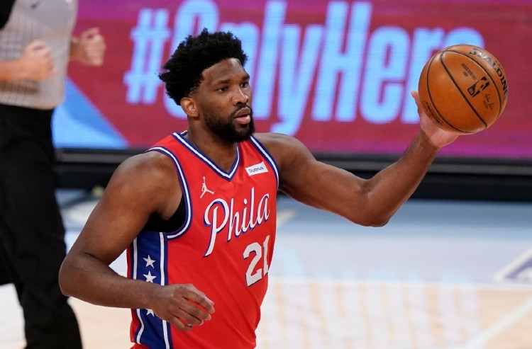 公牛队|没有恩比德,也没有西蒙斯!霍华德大爆发,狂胜公牛22分