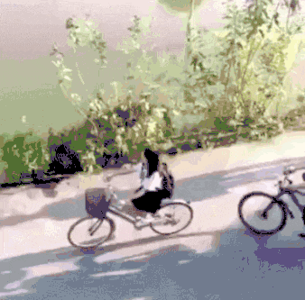 |“男子把女友照片纹到背上，分手后...”相爱相杀哈哈哈