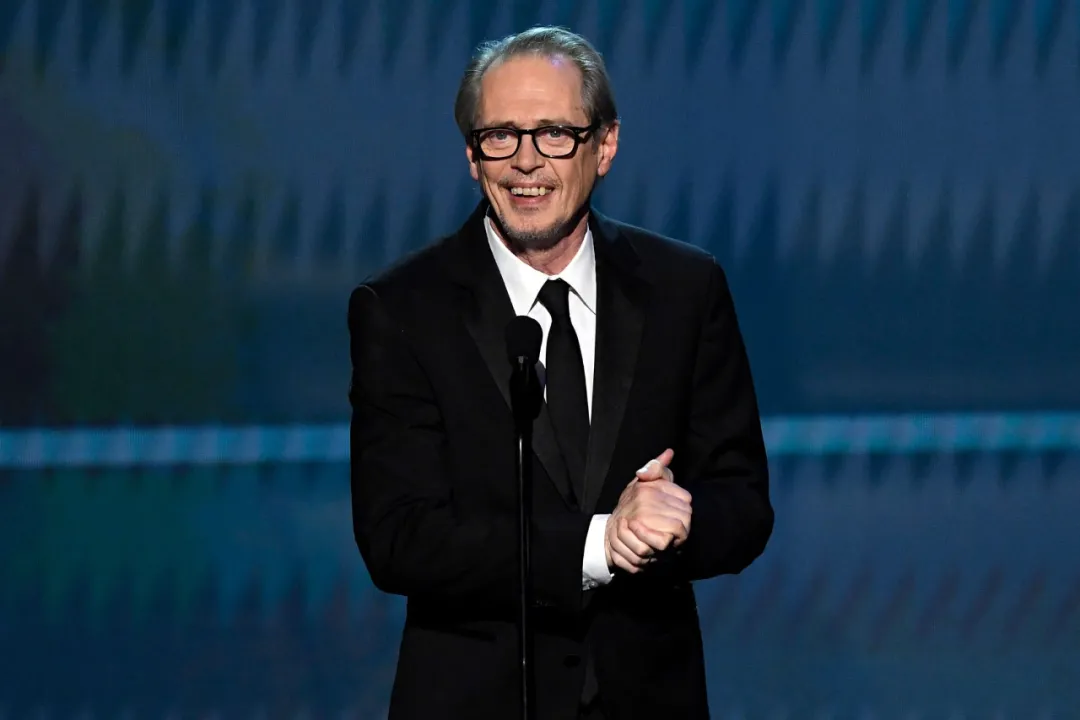 好莱坞|好莱坞“大反派变态”又一春：亚裔女人真不错！