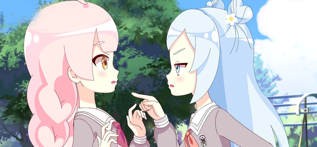 明星|蕾娜和莫纱性格很像，人多的地方装得很可爱，人少立马暴露本性