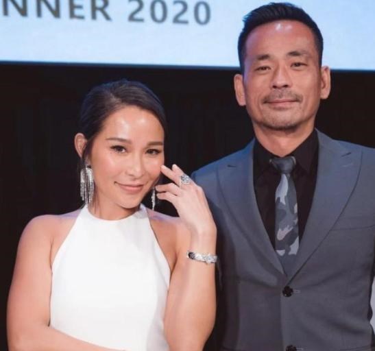 香港|洗米华曾躲在泰国，传早与妻子离婚，大半年没回香港