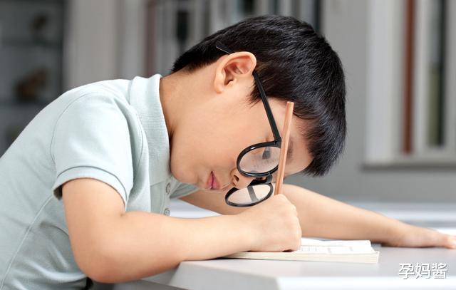 孕妈酱|表现不错一到考试就掉链子，家长要注意，别让孩子成为“伪学霸”