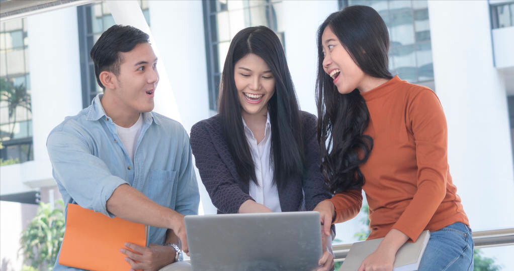 三线城市|北上广已逐渐失宠,名校毕业生更偏爱这些城市,适合以后发展