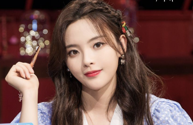 张子枫|明星代言费曝光！日均208万，杨超越只接一线，张子枫不如刘浩存